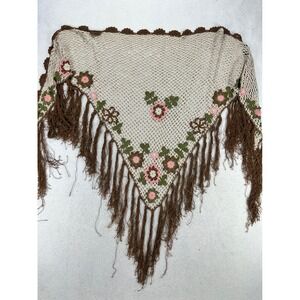 Vintage Handmade Crochet Floral Triangle Shawl Fringe Boho Cottagecore Cream